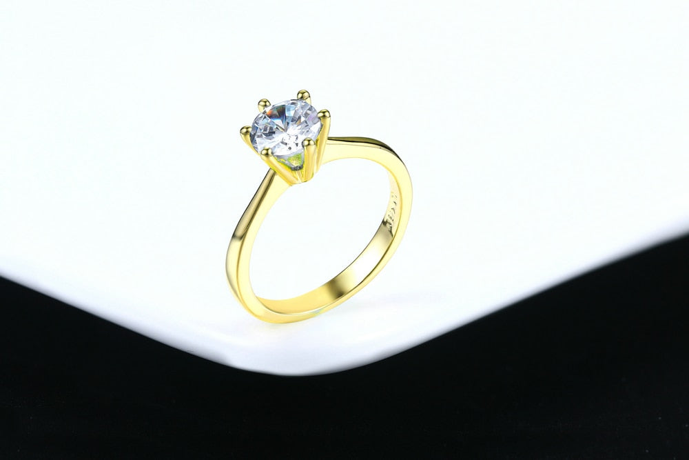 Cubic Zirconia Round Cut 1 Carat